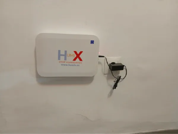 HS-221 Equipo para controlar la humedad por capilaridad.